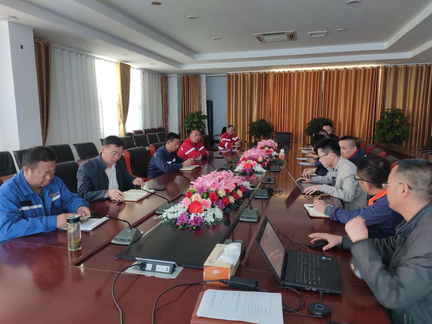 ��ʵ��������顱 ���Ρ������̰ӡ�