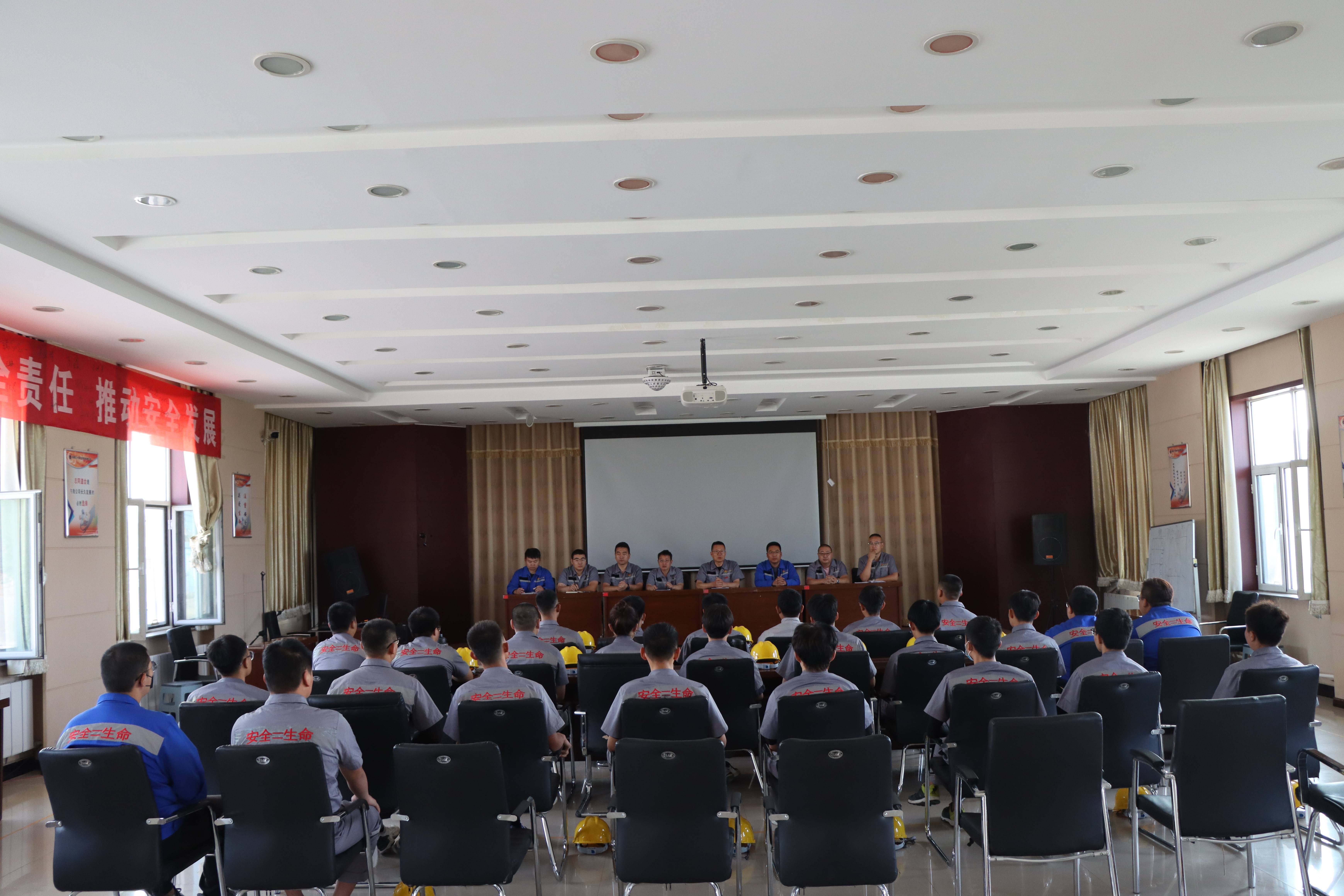 �ഺ��һ�����ָ���ѧ���������� K8����������ַ���ɹ�˾�����ڴ�ѧ���ָ�ѧϰ��ʽ��ʼ